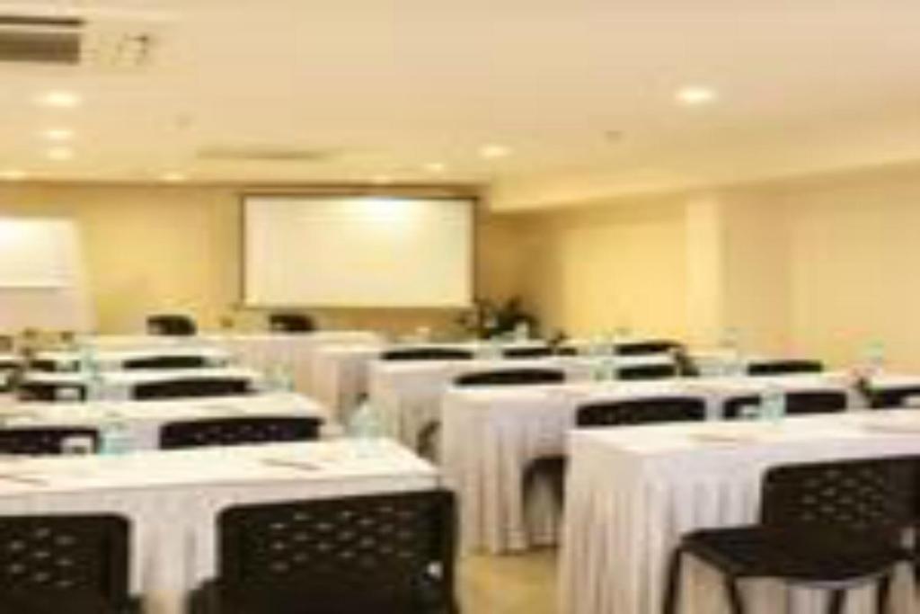 ניו דלהי Fabhotel Aashraye מראה חיצוני תמונה